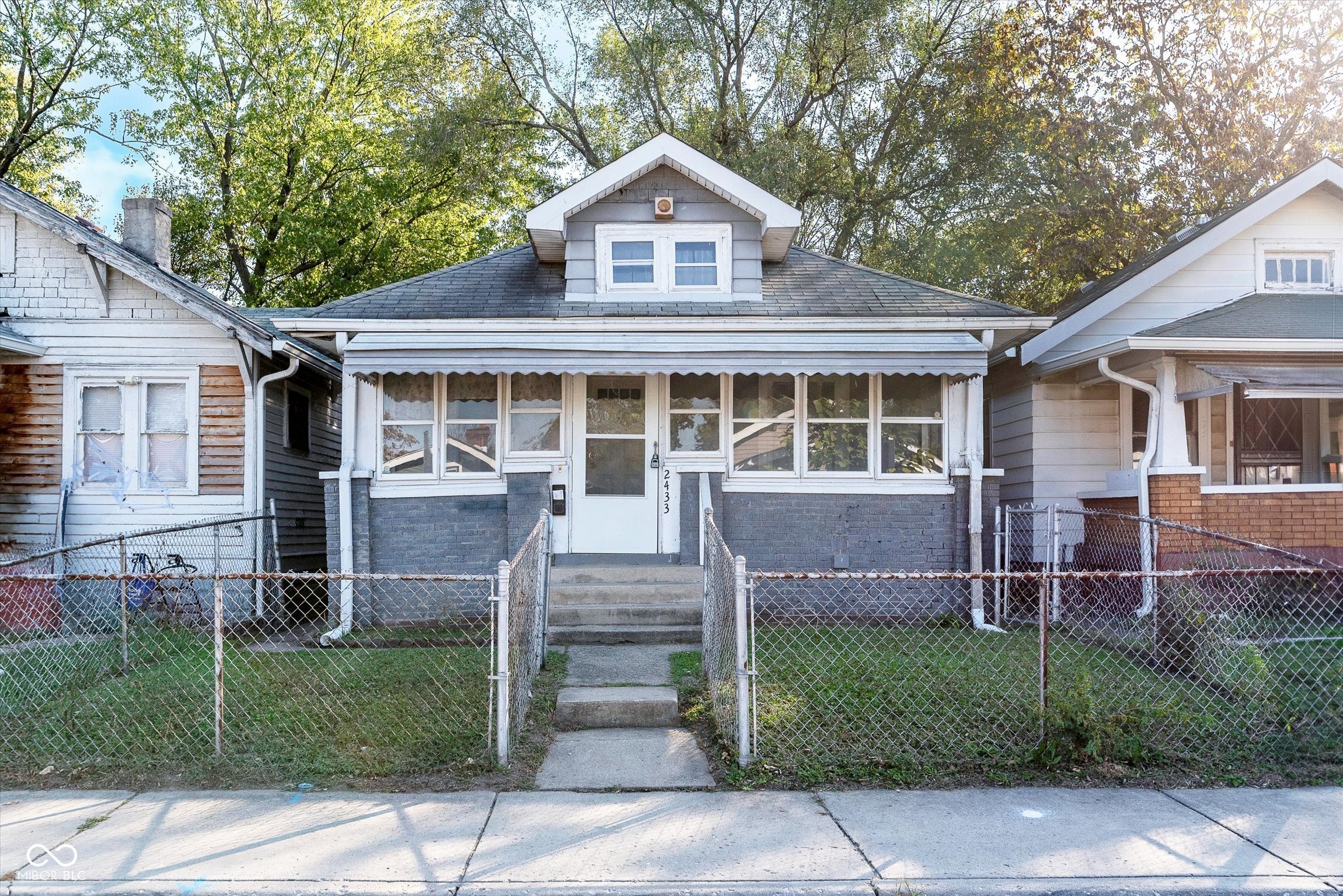 2433 Indianapolis Avenue, Indianapolis