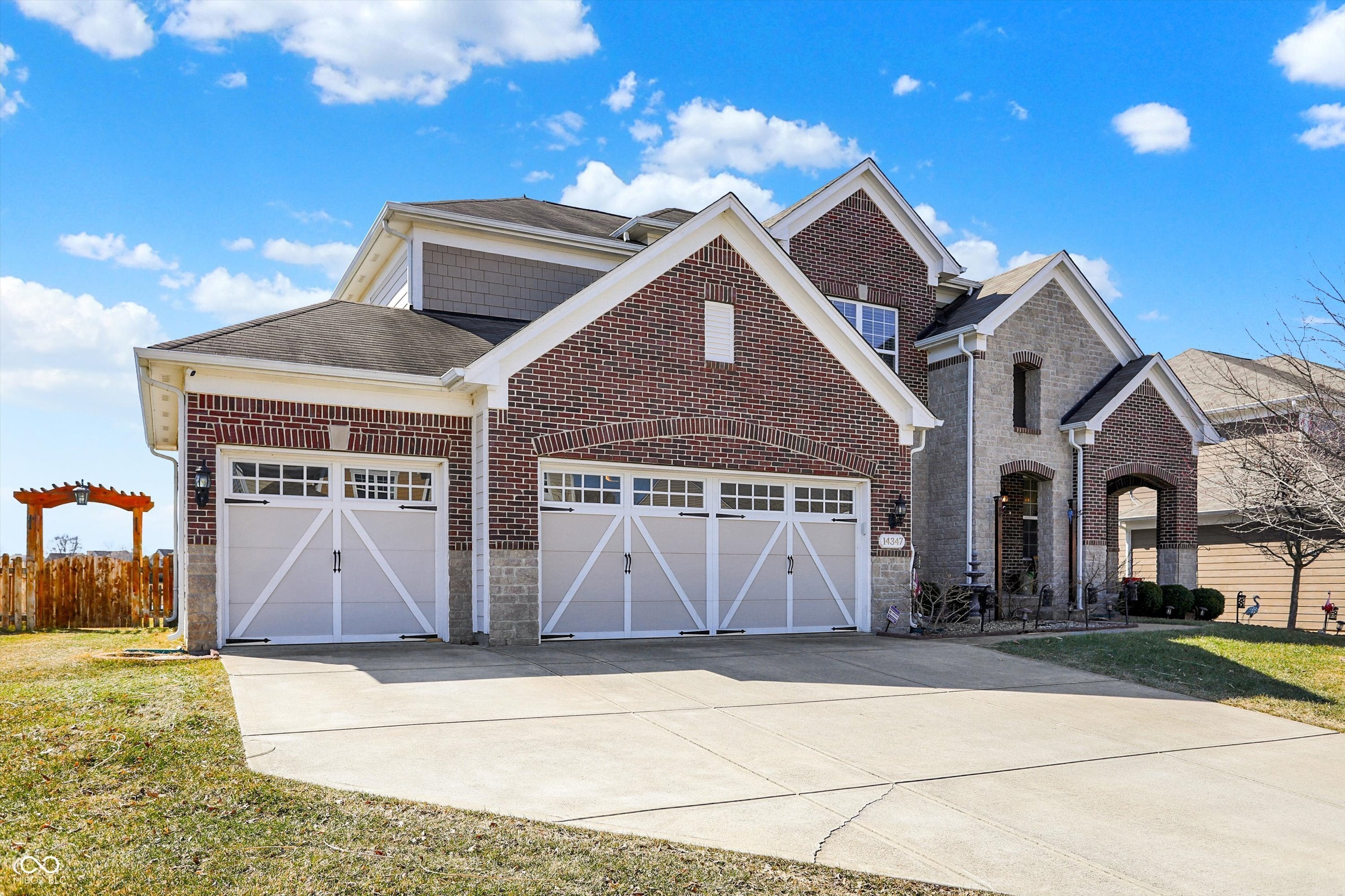 Photo of 14347 Camelot House Way Fishers, IN 46037