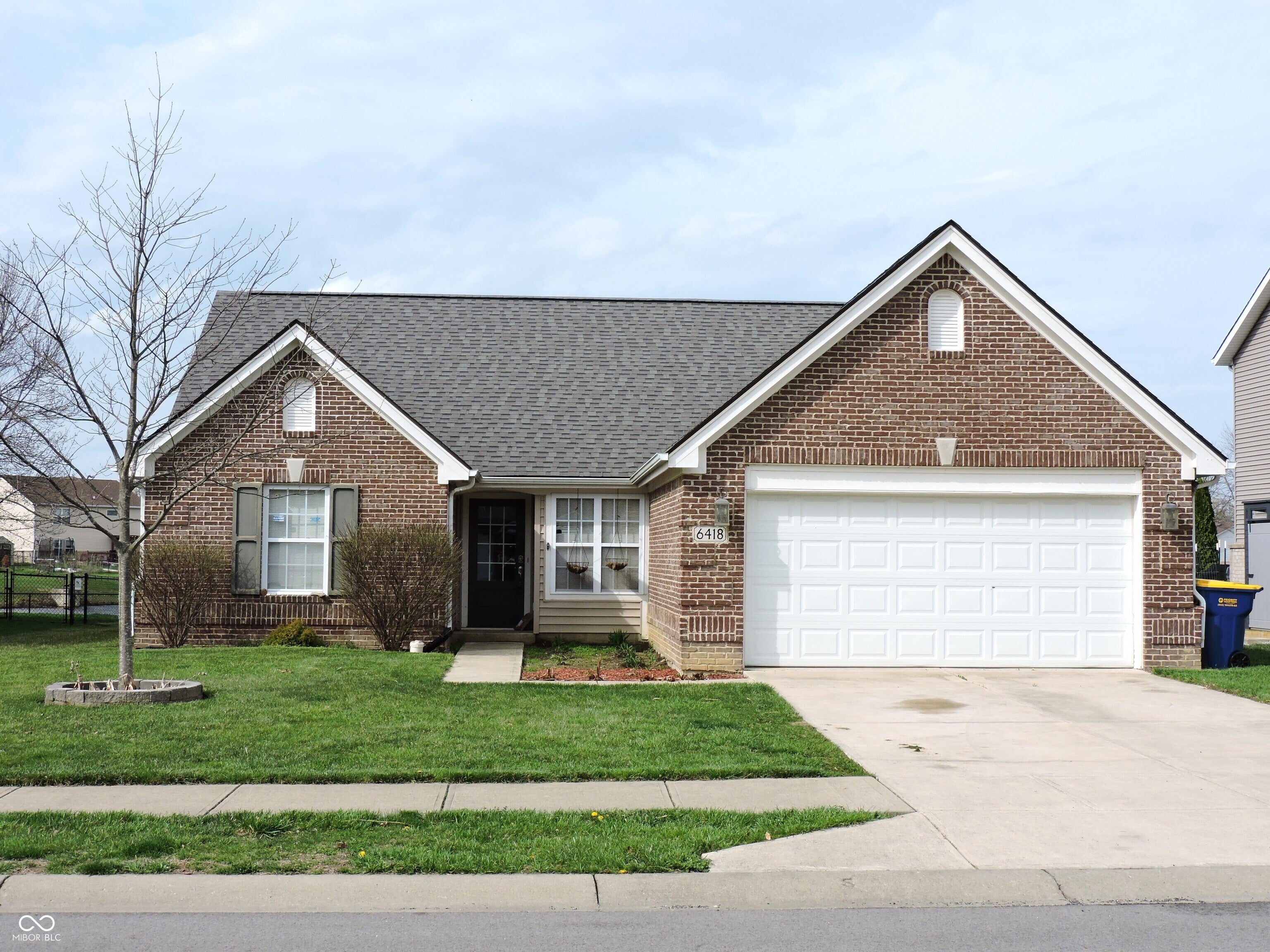 6418 W Oxford Lane, McCordsville