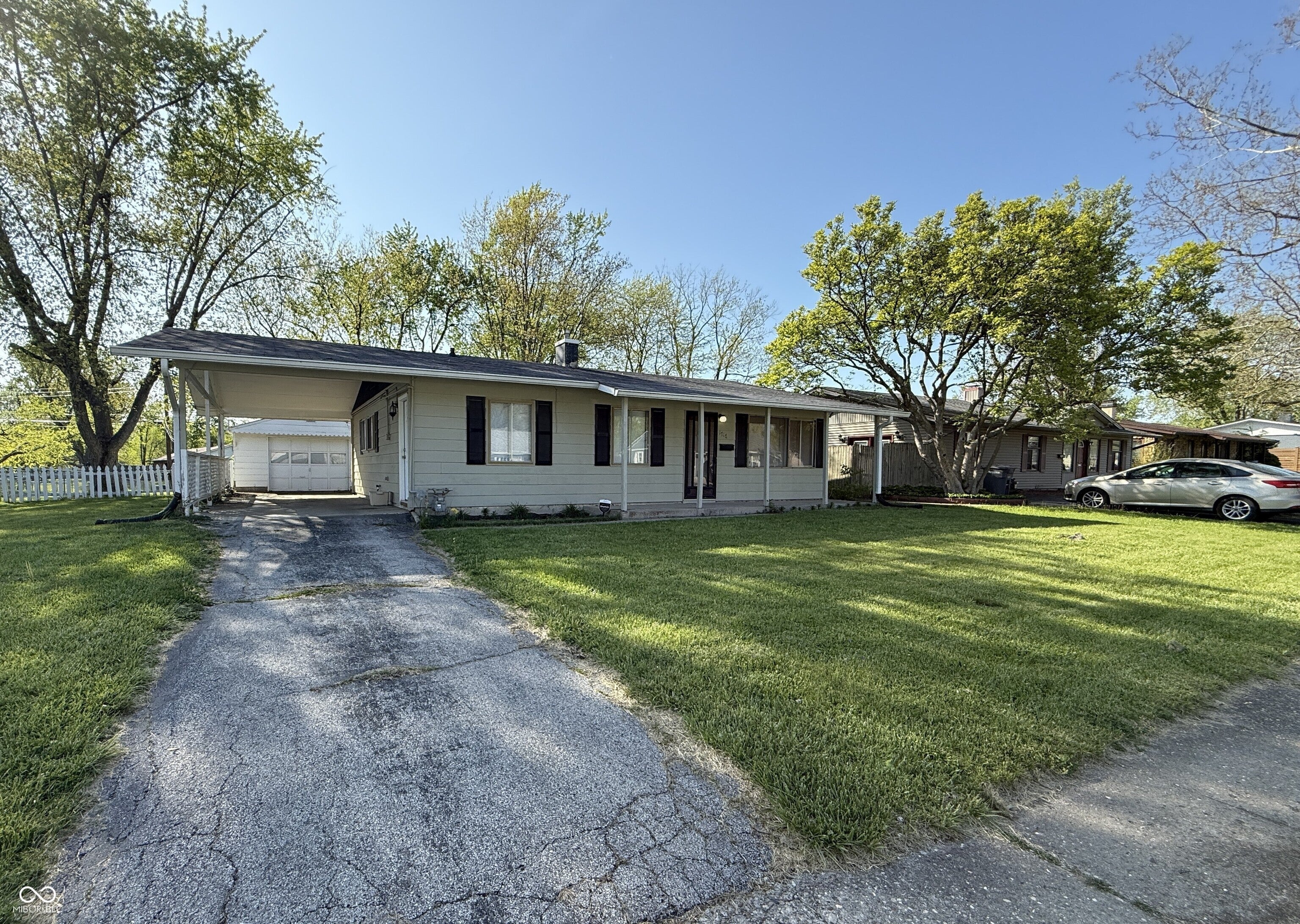 1716 Arlene Drive, Indianapolis