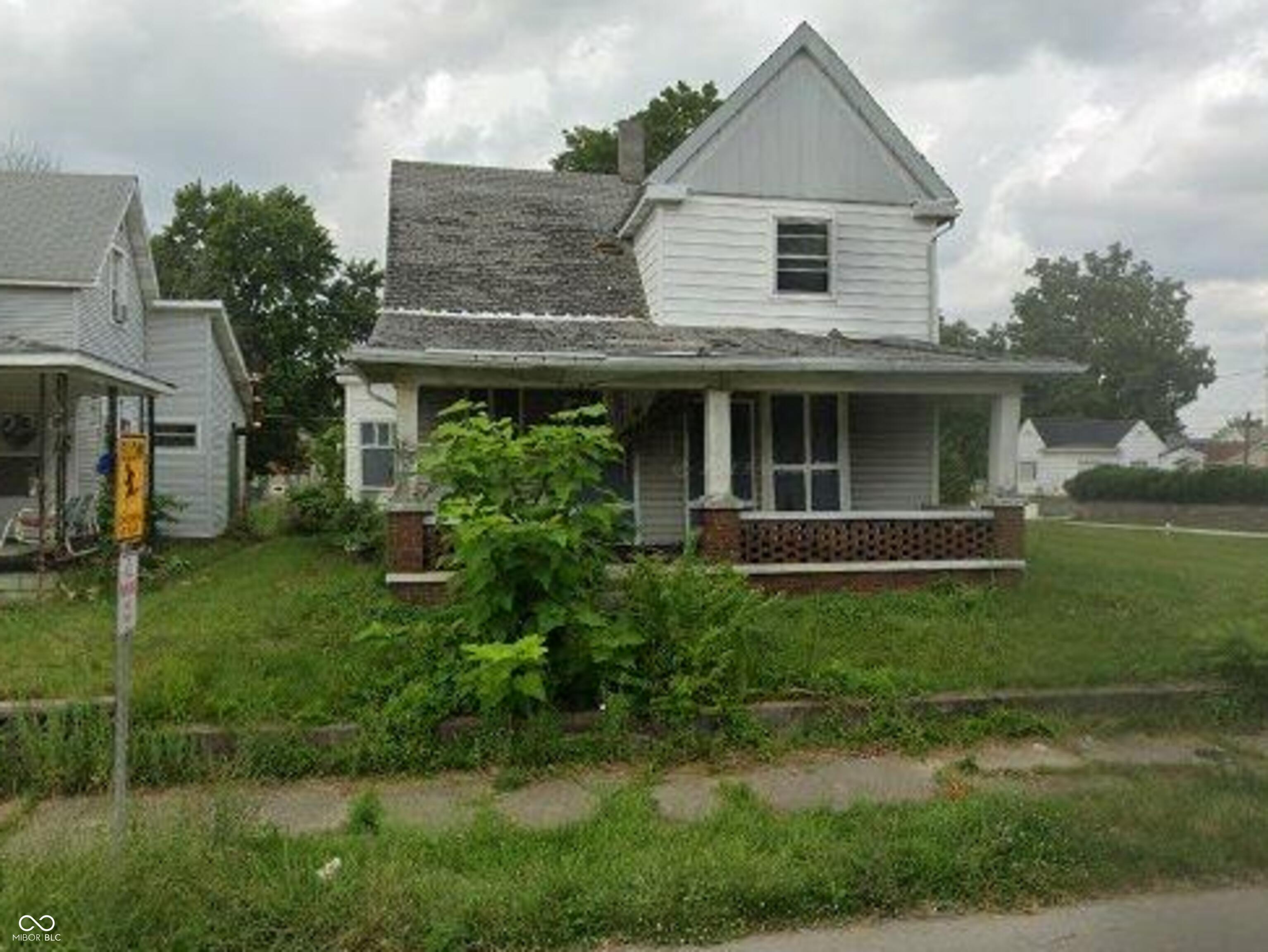 Photo of 218 E 8th Street Muncie, IN 47302