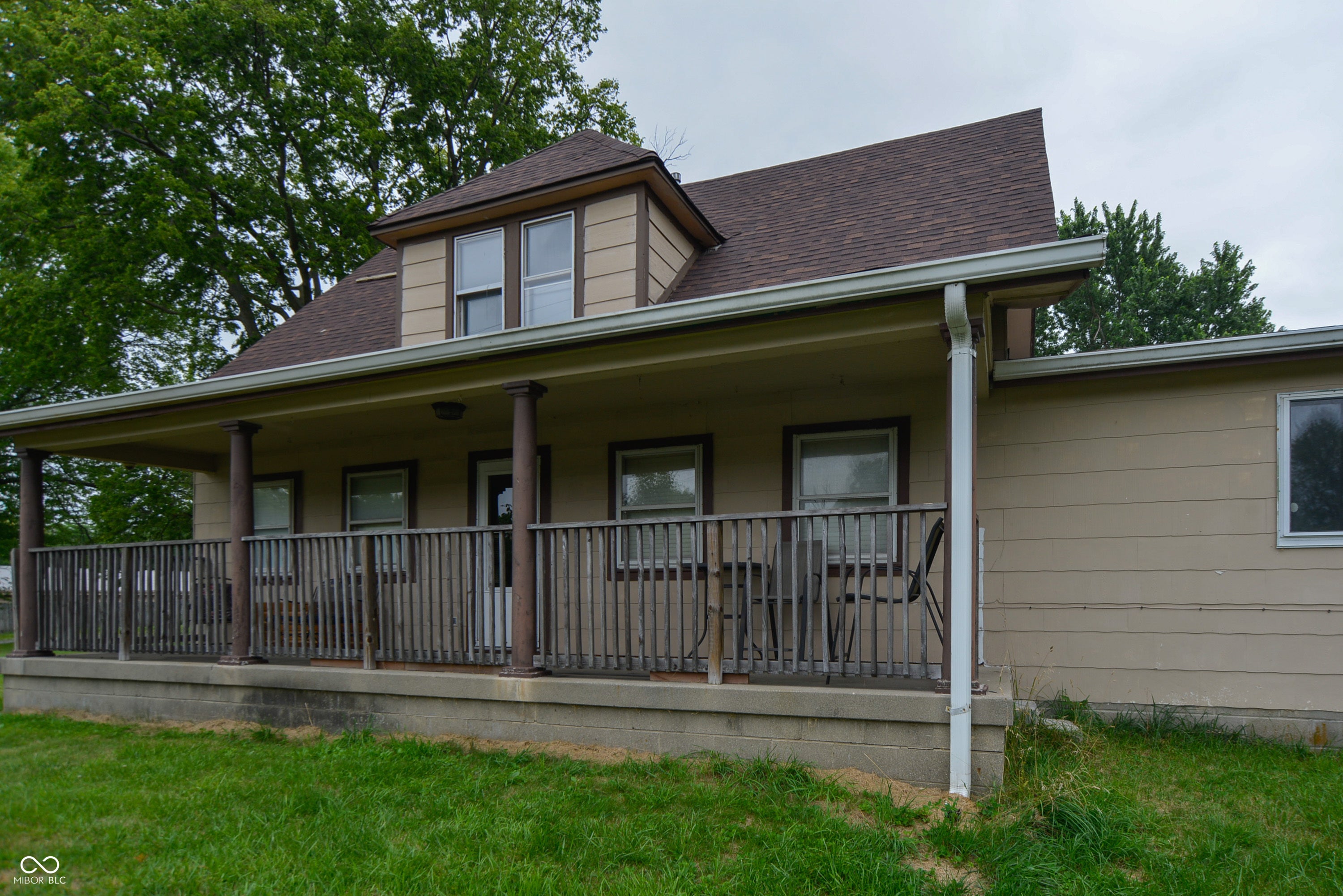 12233 Pendleton Pike, Indianapolis