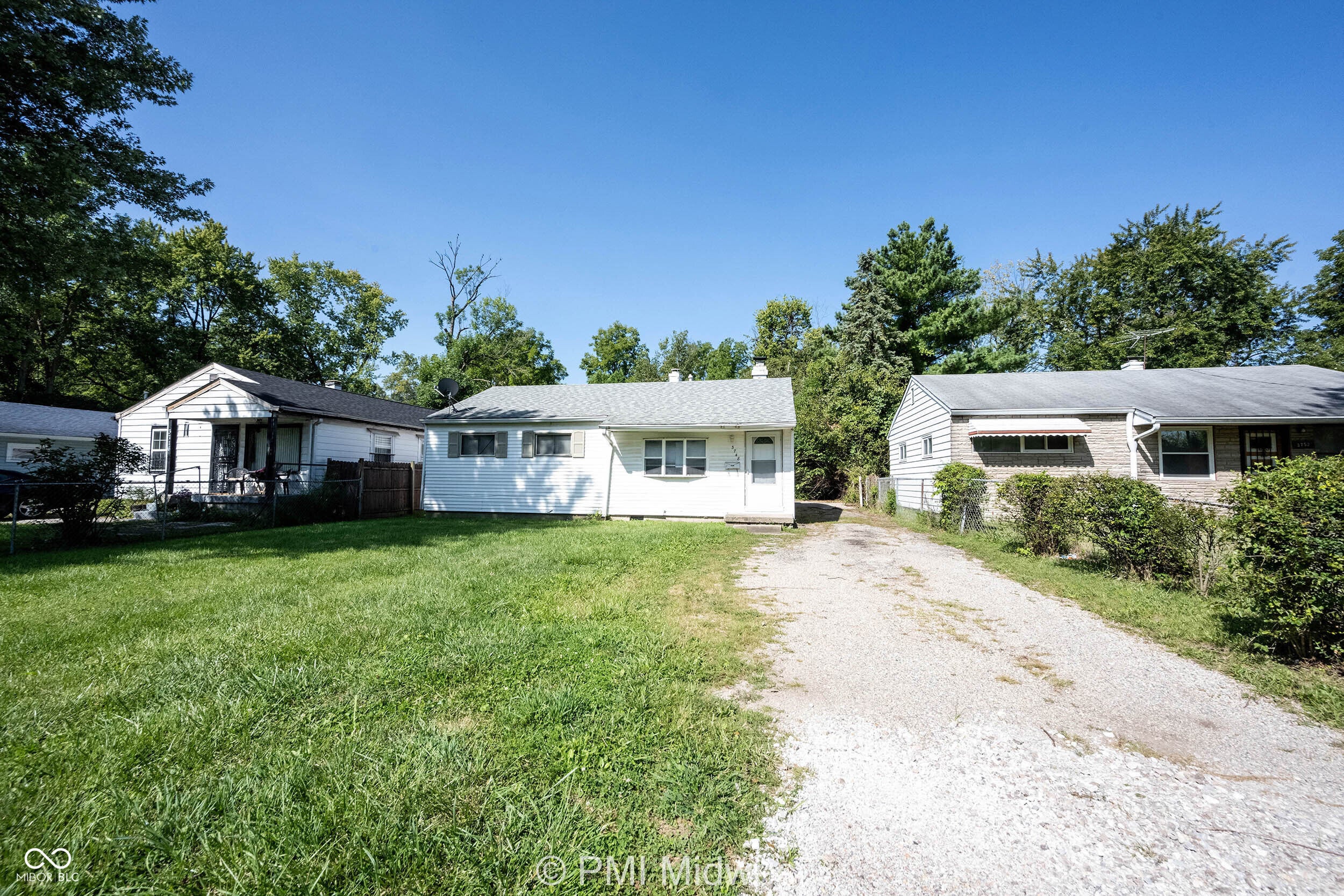 3748 N Hawthorne Lane, Indianapolis