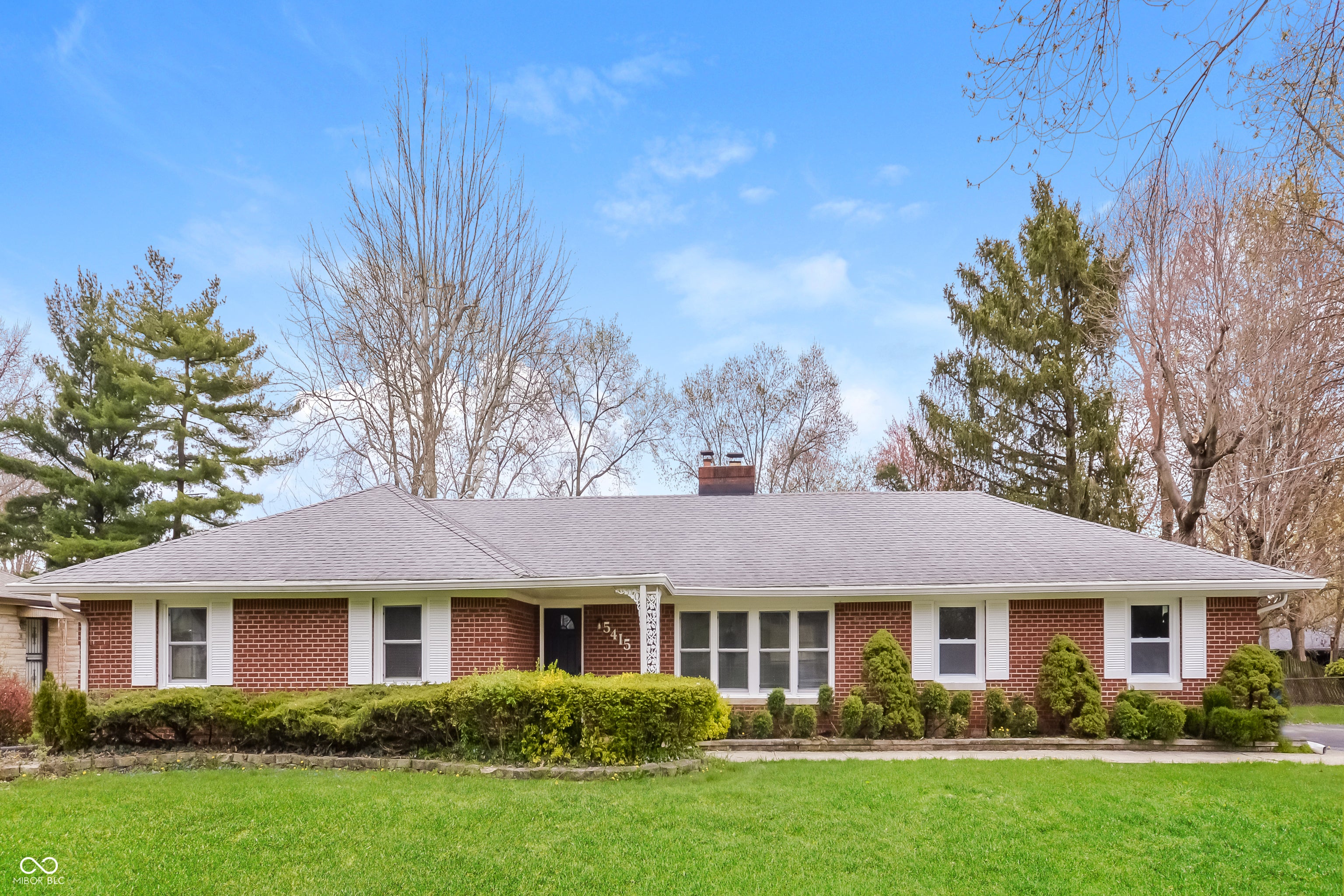 5415 Woodside Drive, Indianapolis