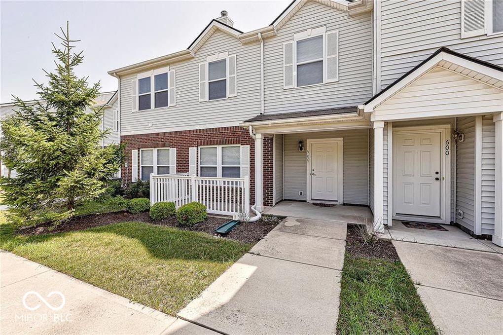 13410 White Granite Drive Unit 500, Fishers