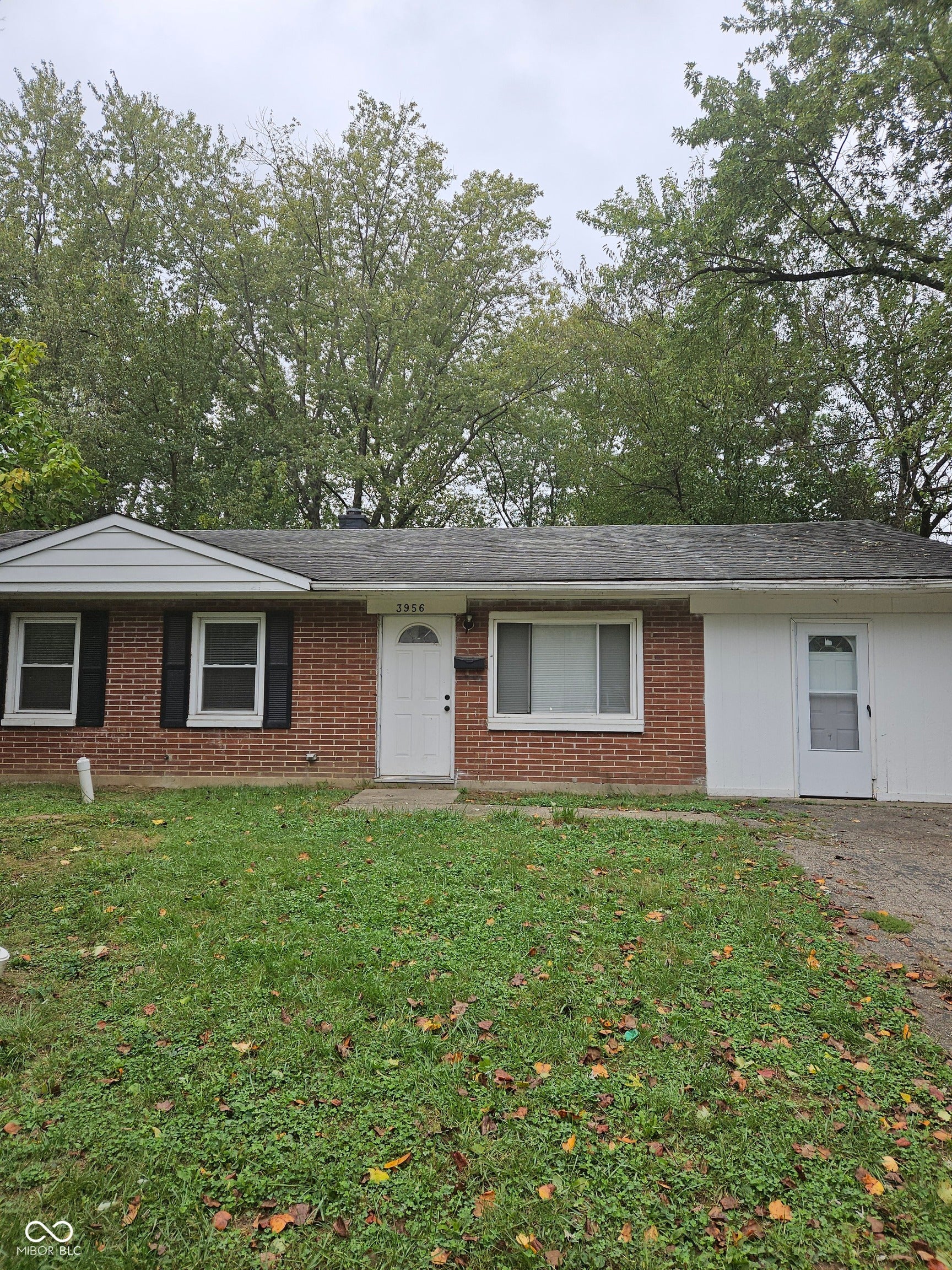 3956 Downes Drive, Indianapolis