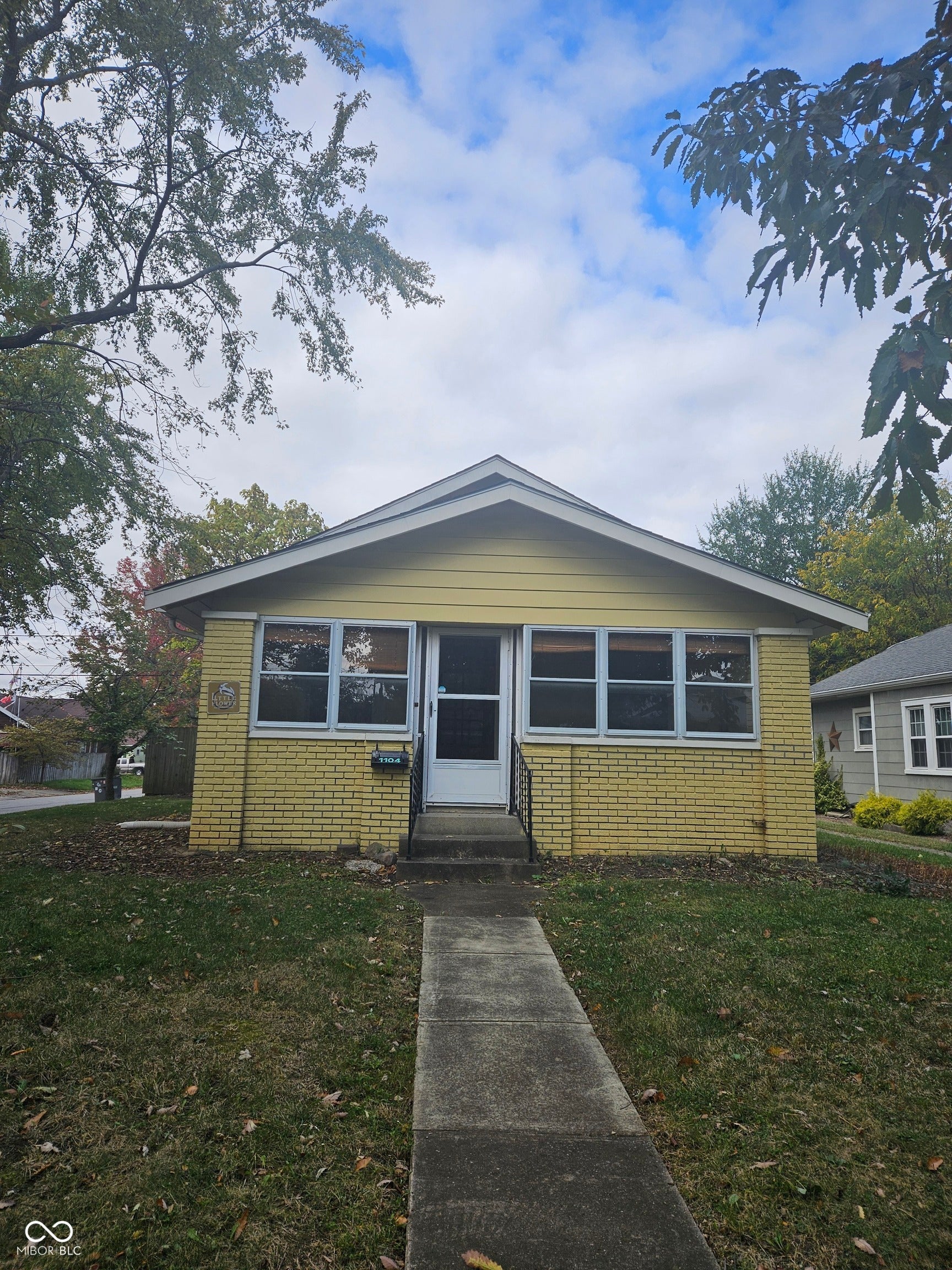 1104 N Bosart Avenue, Indianapolis