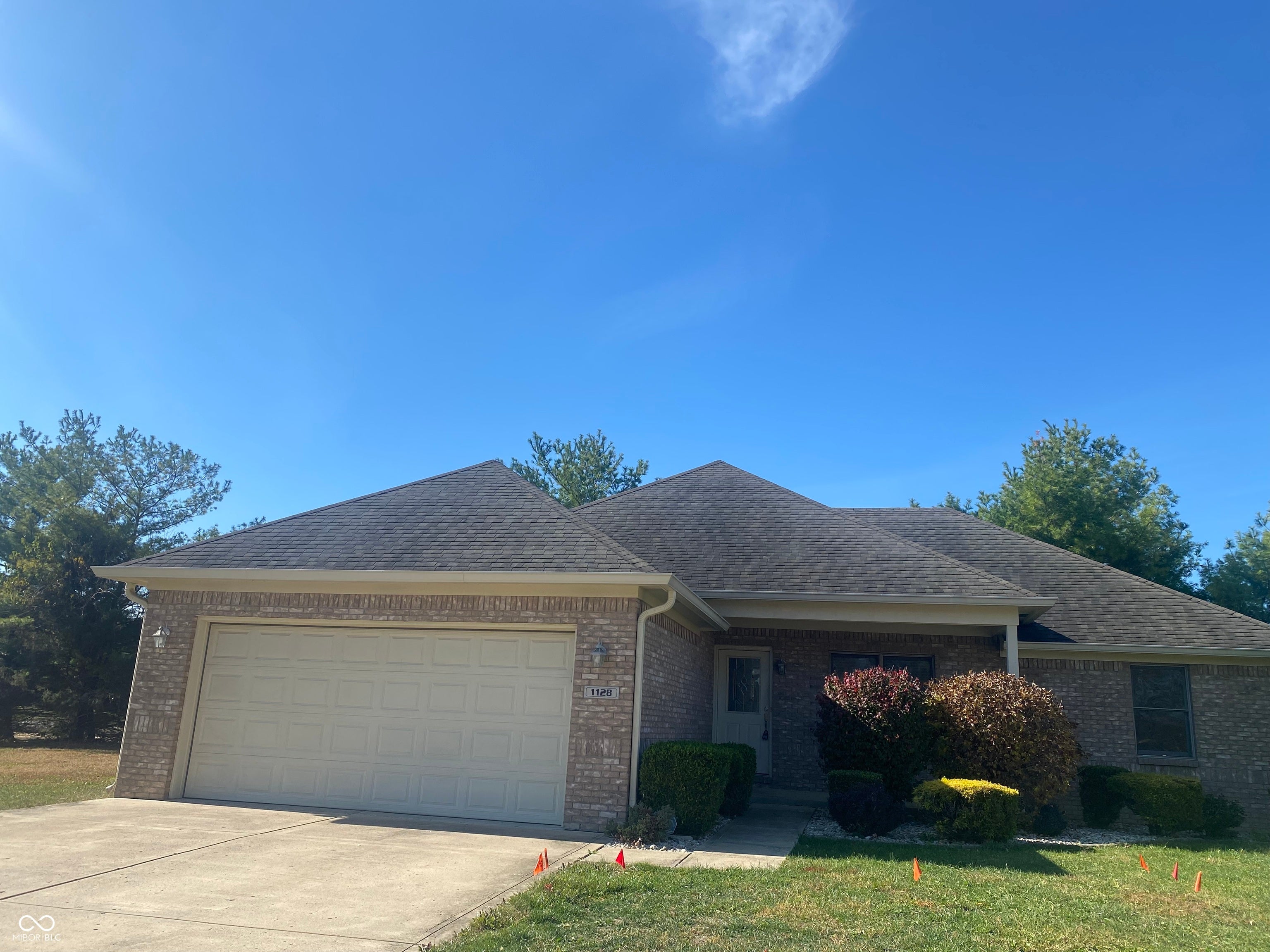 Photo of 1128 Brookside Court Avon, IN 46123