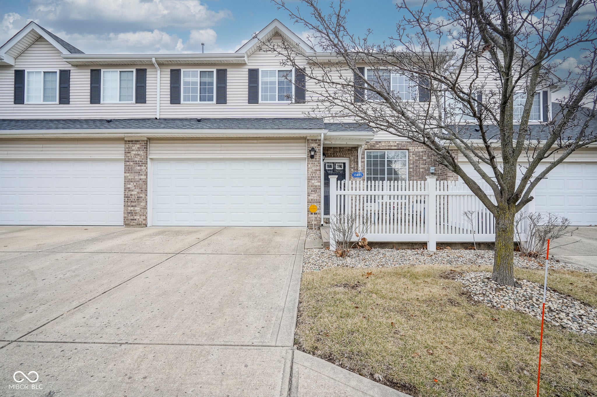 Photo of 11485 Enclave Boulevard Fishers, IN 46038