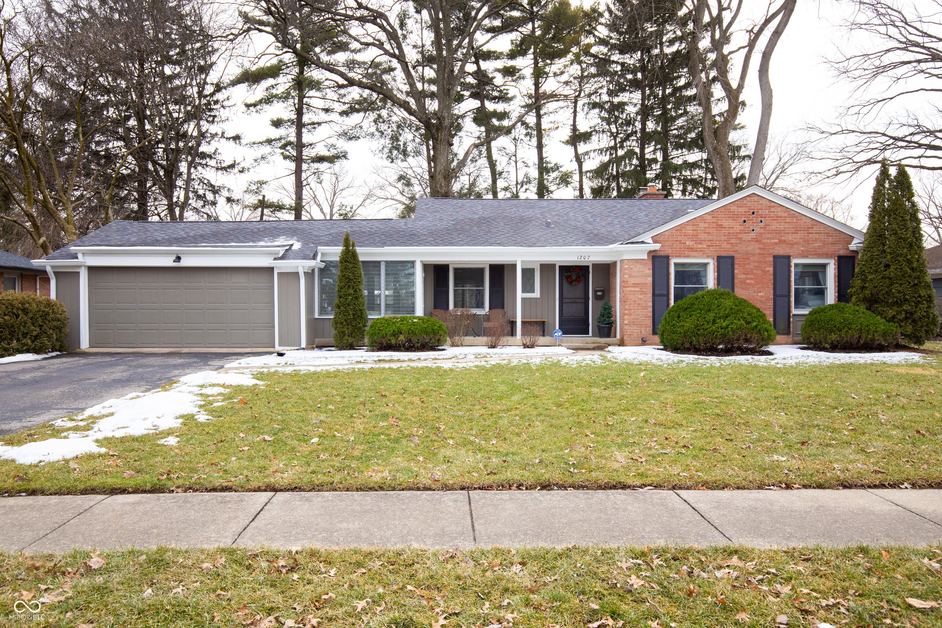 1207 Oak Ridge Drive, Indianapolis