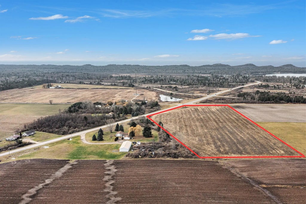 16+  Acres N Oceana Drive, Pentwater