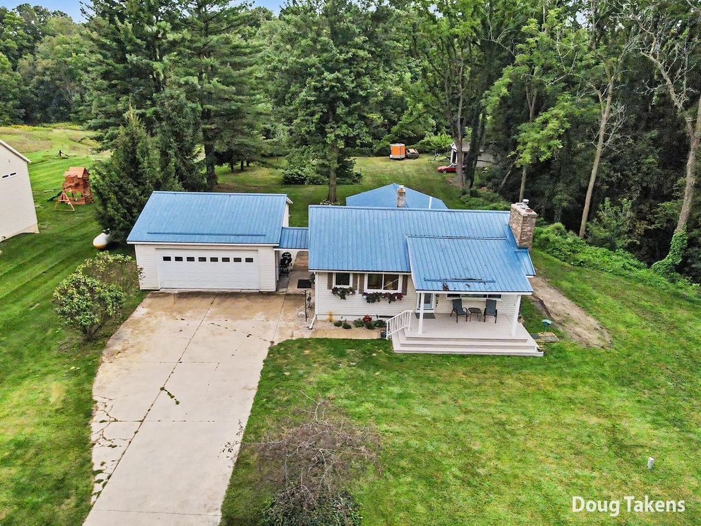 538 108th Street, Caledonia