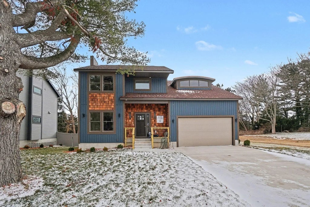 1032 Arlington Avenue, Grand Haven
