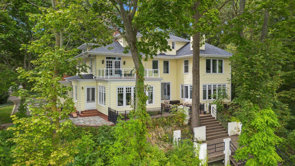 2019 Langley Avenue, St. Joseph