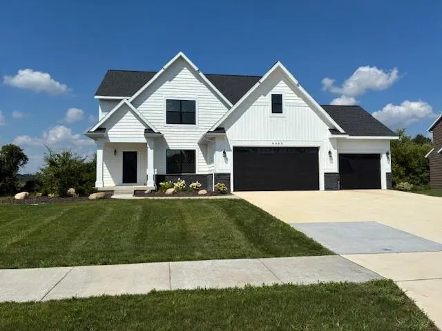 6455 Estate Drive, Byron Center