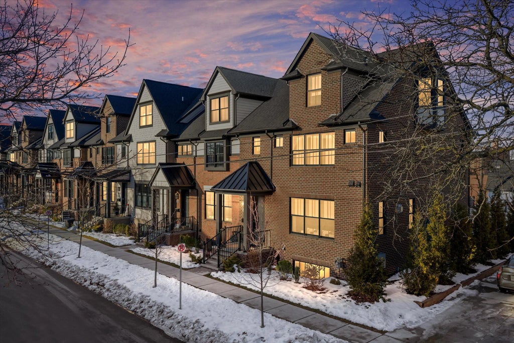 644 Maple Street, Plymouth