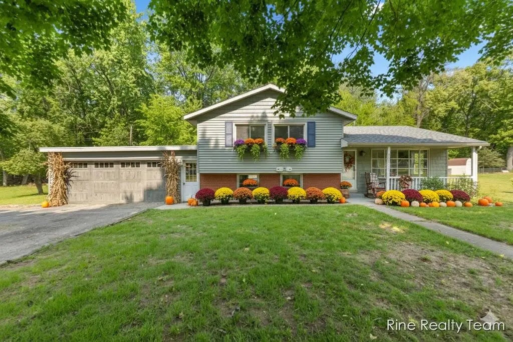 33250 Bernice Avenue, Paw Paw