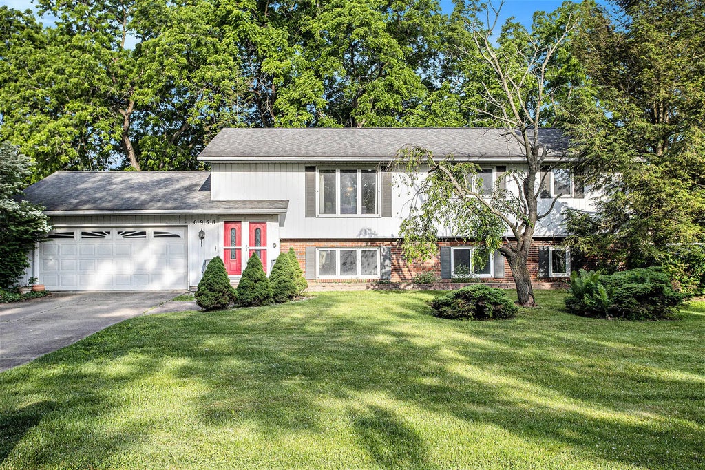 6958 Paddock Lane, Jackson