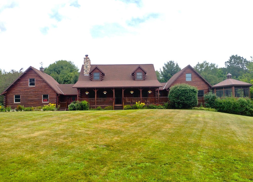 6311 142nd Avenue, Holland