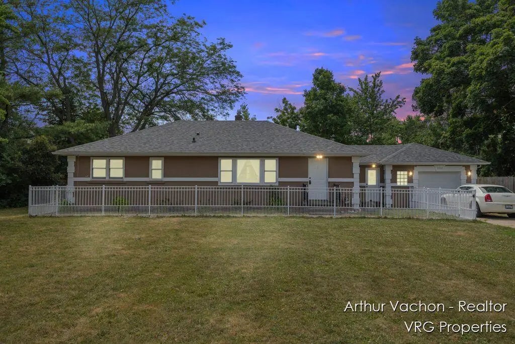 3330 Bradford Street, Grand Rapids