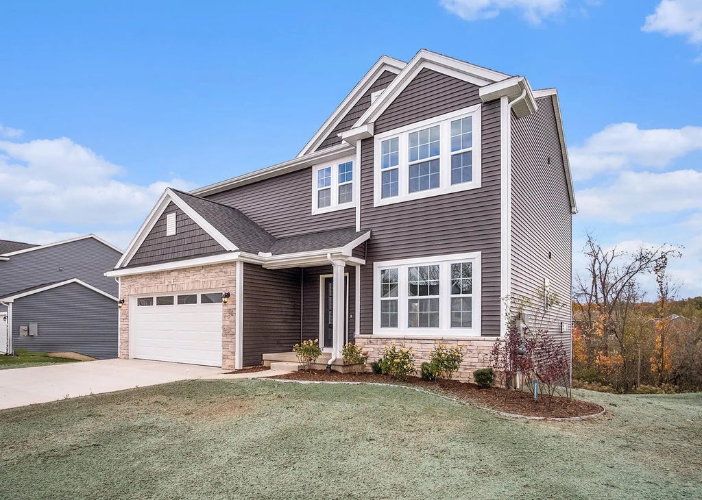 760 Petoskey Stone Drive, Byron Center