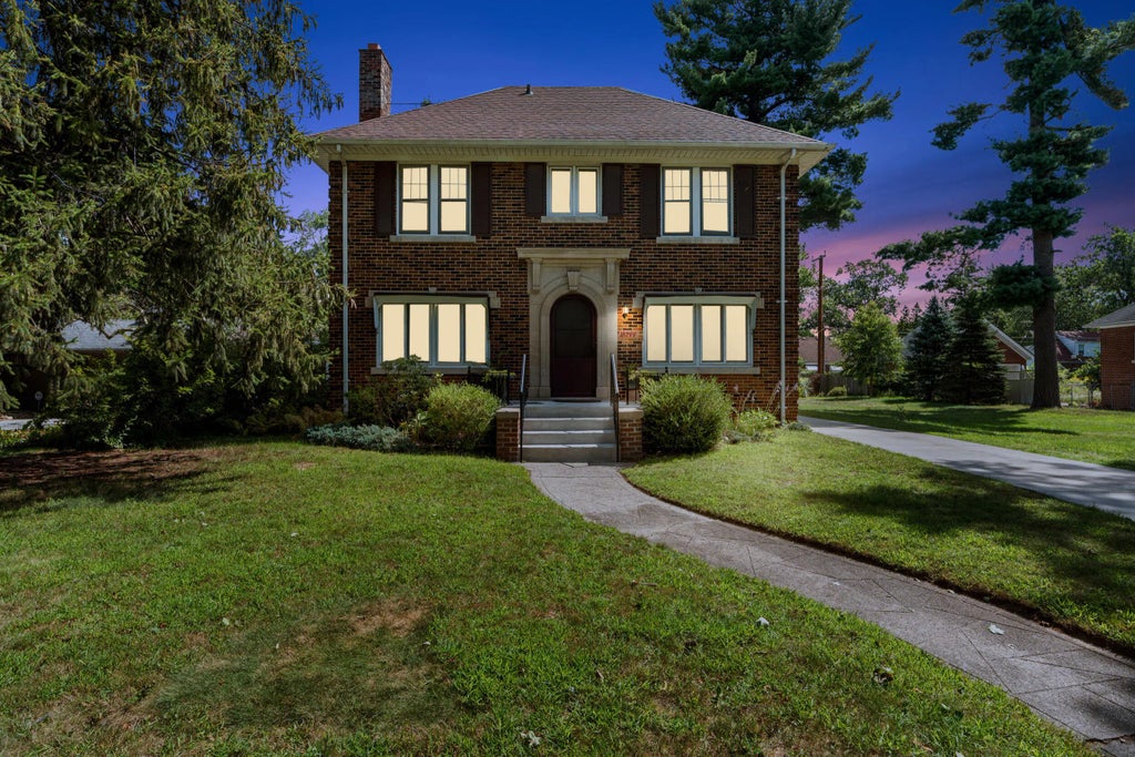 18244 Berg Road, Detroit