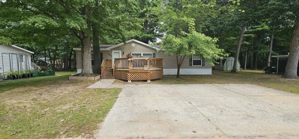 14487 Magnolia Drive, Grand Haven