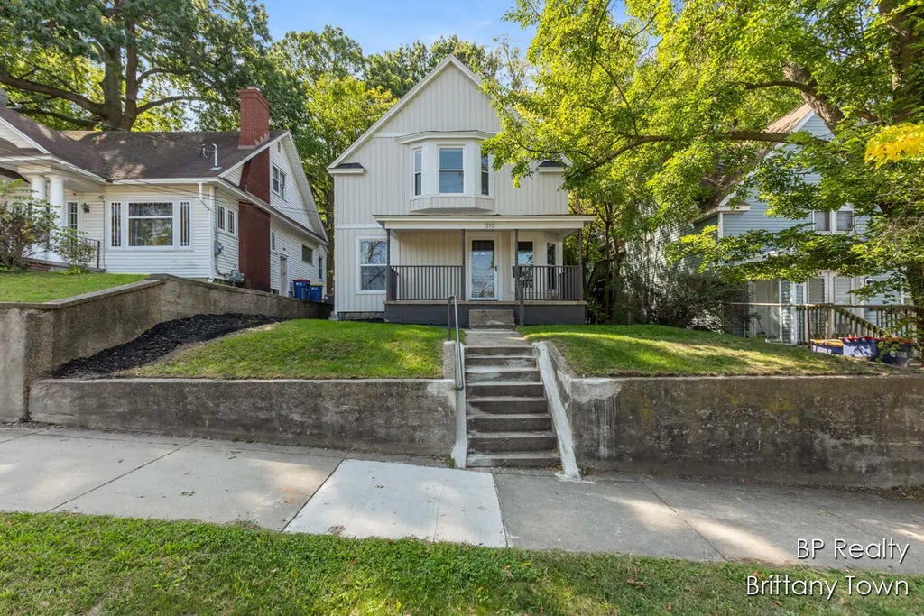 310 Sweet Street, Grand Rapids