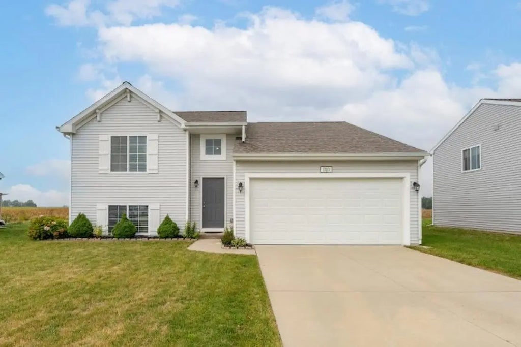 1710 Burr Pond Lane, Vicksburg