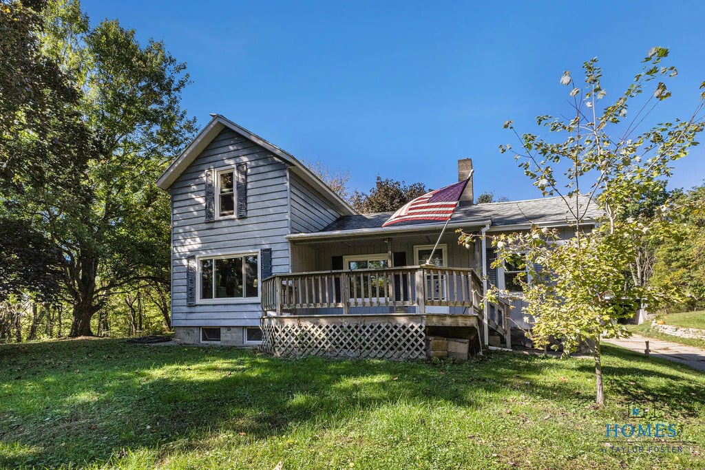 3845 Wood School Road, Hastings