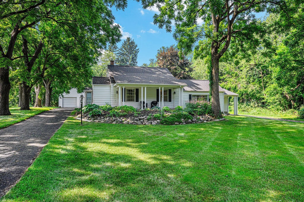 8292 G Avenue, Kalamazoo