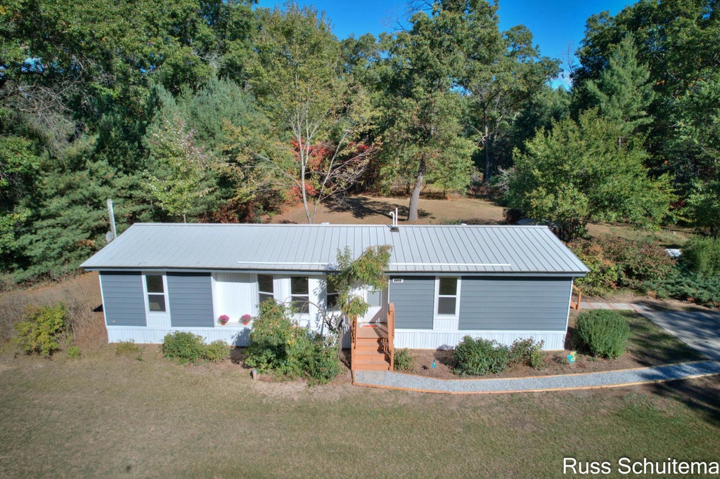 5416 Brunswick Road, Holton