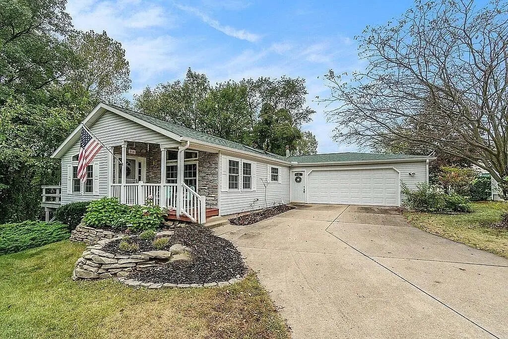 5135 Cobblefield Lane 82, Kalamazoo