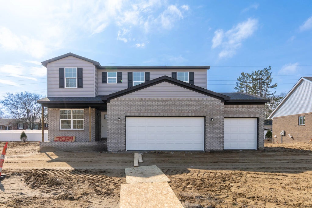 20215 Sunset Avenue, Livonia