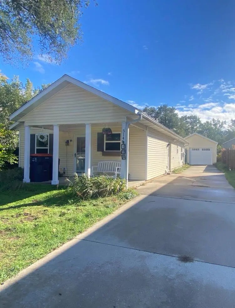 514 W 19th Street, Holland