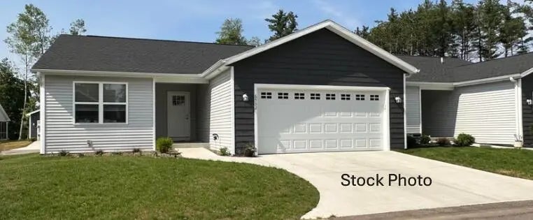 723 Heritage Woods Lane, Paw Paw