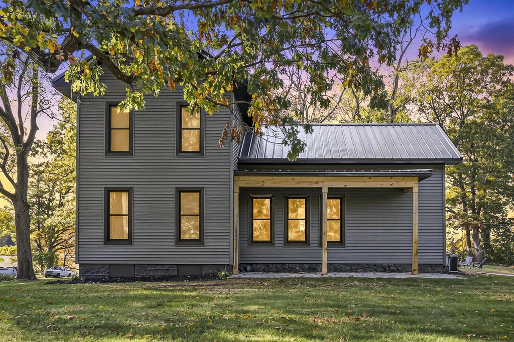 60142 Corey Lake Road, Three Rivers