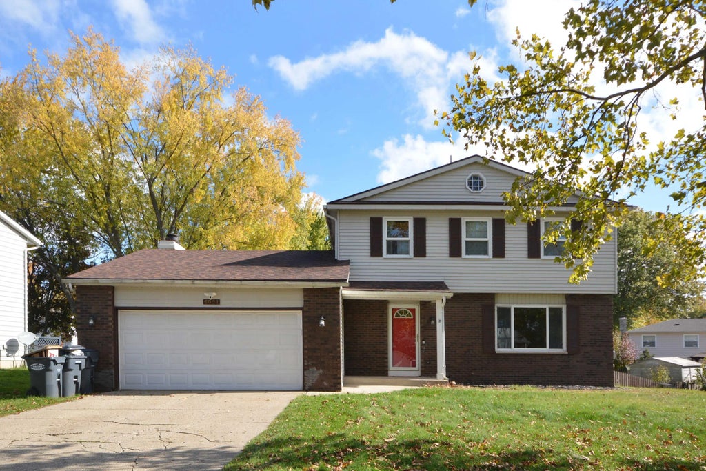 6051 Bradford Street, Portage