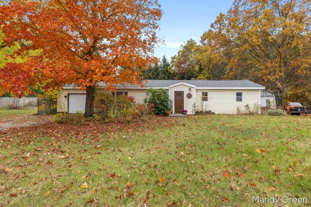10551 W Harlow Road, Greenville