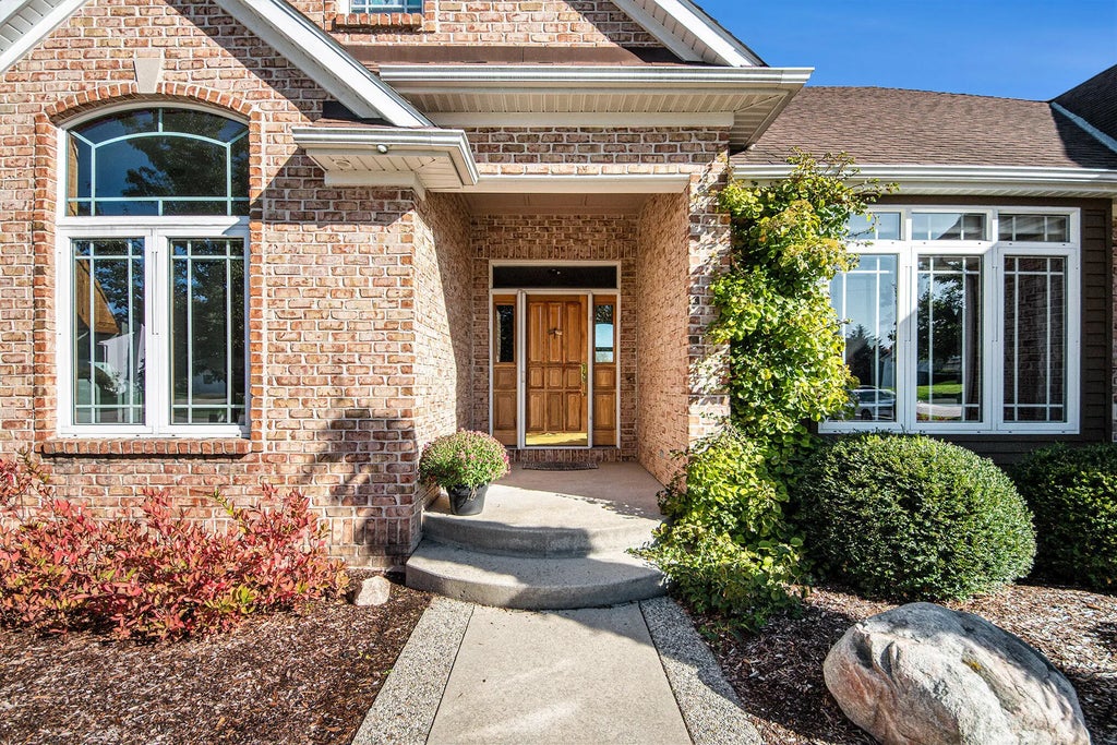 8614 24th Avenue, Jenison