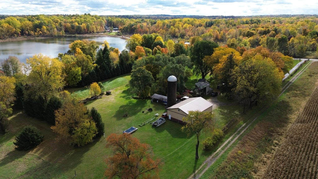 13228 Dutch Settlement Road, Marcellus