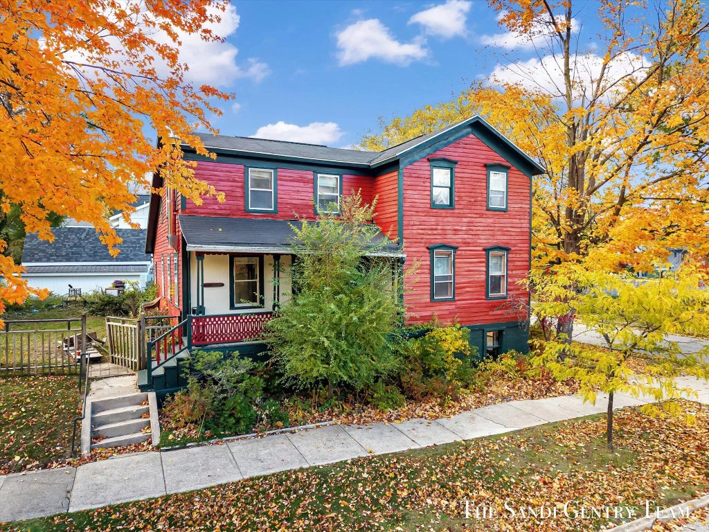 201 S 4th Street, Grand Haven