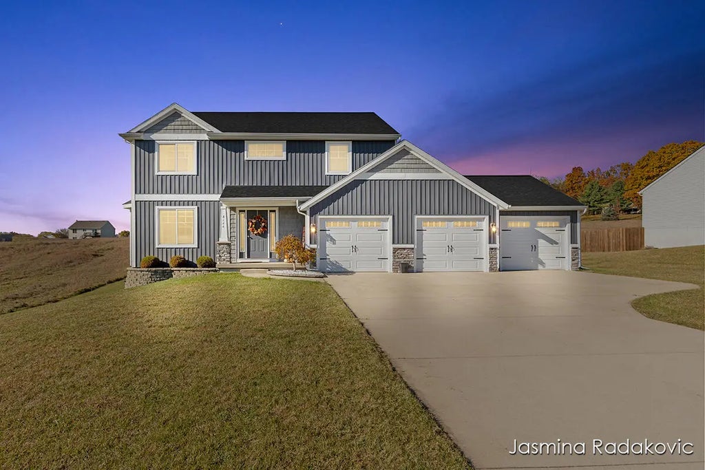 3144 Sugar Creek Drive, Middleville