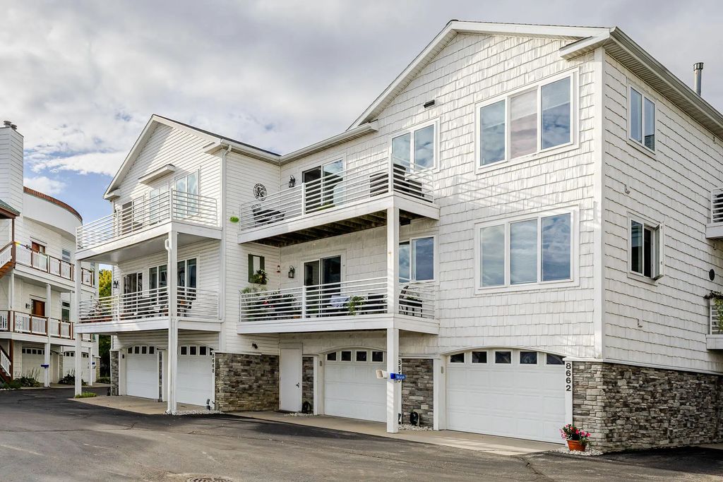 8668 Ellenwood  Drive Drive 11, Montague