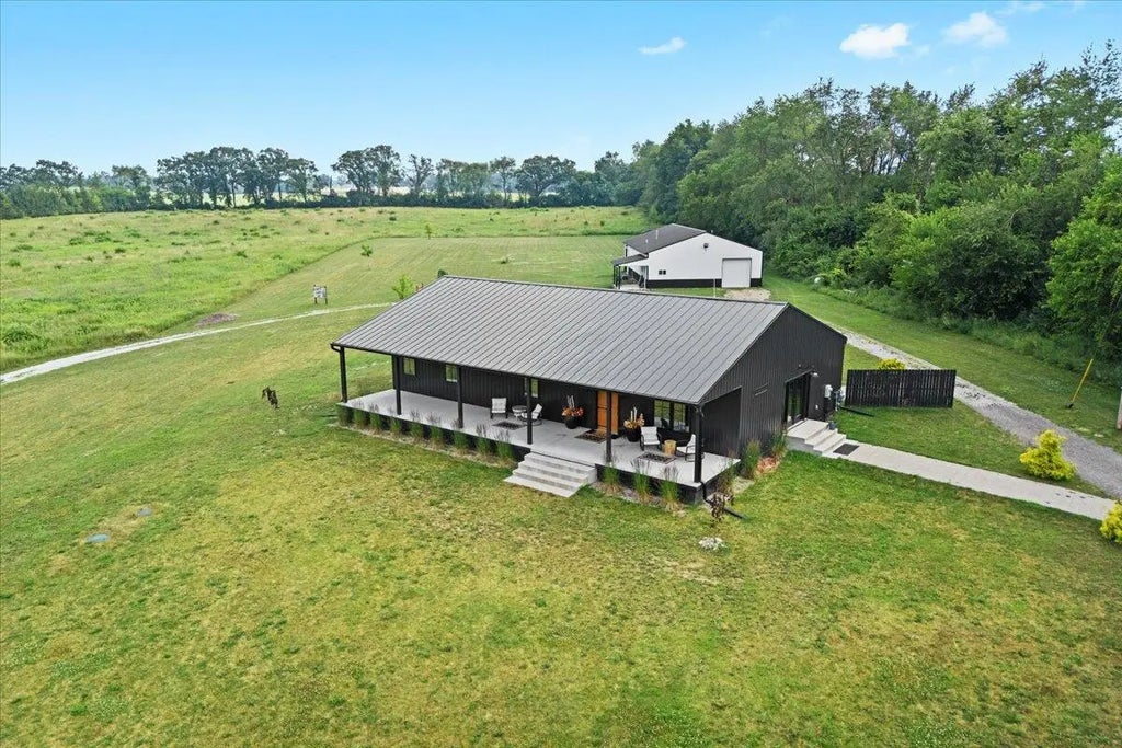 7499 Mathews Road, Spring Arbor