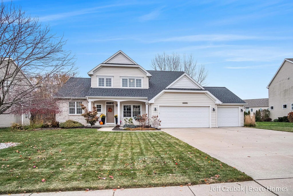 5294 Mccormick Drive, Grandville
