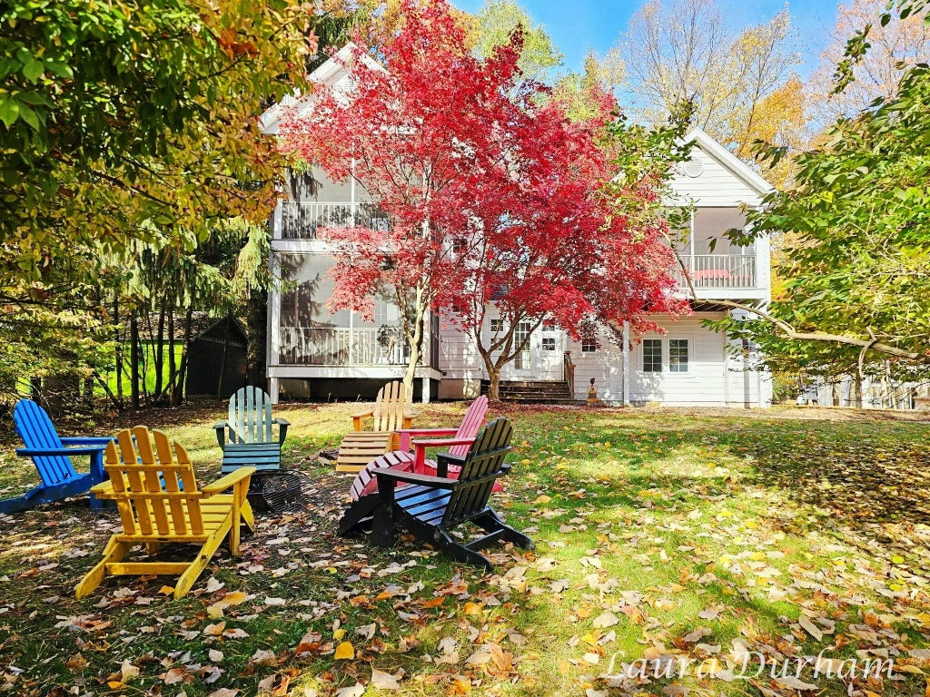 6925 2nd Street, Douglas