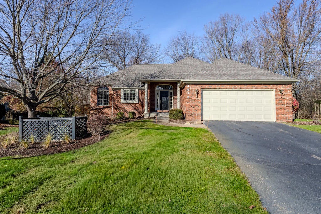 4875 N Quail Crest Drive, Grand Rapids