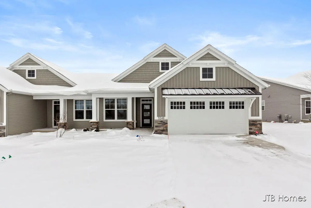 5548 Albright Avenue 22, Grandville