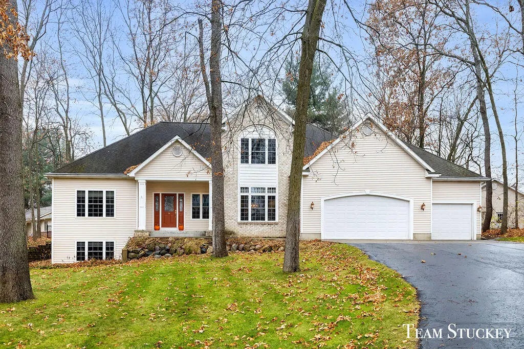 8550 Garbow Court, Alto